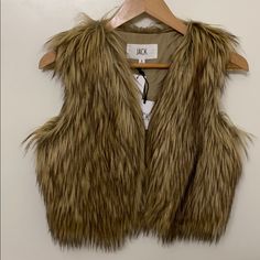 Cute Cropped Nwt Faux Fur Vest Brown Faux Fur Outerwear For Spring, Spring Brown Faux Fur Outerwear, Faux Fur Vest, Faux Fur Vests, Bb Dakota, Fur Vest, Faux Fur, Jackets & Coats, Jackets For Women