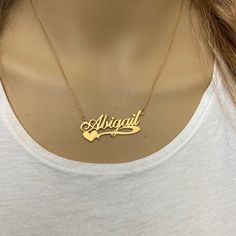 Brand New Elegant Yellow Necklace For Valentine's Day, Yellow Metal Necklace As Gift, Yellow Metal Necklace For Gift, Elegant Engraved Yellow Jewelry, Engraved Yellow Jewelry For Wedding, Yellow Jewelry For Mother's Day Anniversary, Yellow Jewelry For Anniversary On Mother's Day, Personalized Yellow Jewelry For Anniversary, Yellow Jewelry For Birthday