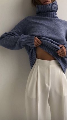 Cool Trousers, New Top Design, Dress Design Ideas, Western Style Dresses, New Style Tops, Boutique Instagram, Wool Knitting, Fashion Couture, Mode Inspo