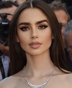 Make Up Guide, Prom Makeup For Brown Eyes, Ball Makeup, Natural Prom Makeup, Classy Makeup, Prom Eye Makeup, Prom Makeup Looks, Bridesmaid Hair Makeup, Formal Makeup