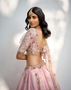 Radiate elegance in this soft pink raw silk lehenga set, adorned with exquisite silver and pearl zardozi embroidery. Complete with an organza dupatta, this ensemble exudes timeless charm and sophistication, perfect for any special occasion. Mendhi Lengha, Lehengas Blouse, Bridal Choli, Dolly J, Raw Silk Embroidery, Indian Lengha, Indian Closet, Desi Fits