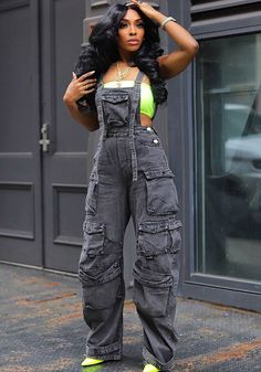 Spring Street Fashion, Denim Suspenders, Hipster Pants, Birthday Outfit For Women, Pocket Jumpsuit, Suspender Pants, Summer Street, Birthday Outfits, Spring Street Style