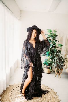 Bohemian Lace Gown For Parties, Lace Jumpsuit Outfit, Eclectic Townhouse, Witch Wedding, Dress Rose Gold, Magical Dress, Halloween Makeup Inspiration, Dress Photo, Semi Formal Dress