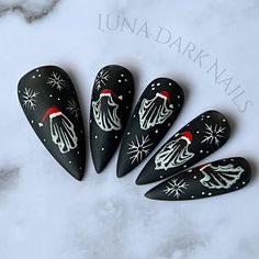 New Years Goth Nails, Krampus Nail Designs, Christmas Ghost Nails, Nail Designs 2024 Winter, Spooky Holiday Nails, Gothic Xmas Nails, Cold Weather Nail Designs, Channukah Nails, Spooky Xmas Nails