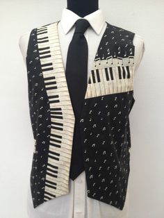 Clock Themed Outfit, Music Fashion Design, Music Clothes Aesthetic, Piano Outfit, Piano Dress, Piano Skirt, Piano Clothes, Piano Fingerless Gloves, Silly Clothes