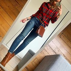 Plaid Shirt Work Outfit, Plaid Shirt Outfits, Simple Casual Outfits, Wardrobe Tips, Outfits Chic, Nice Style