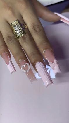 pink christmas nails How To Strengthen Nails, Pink Christmas Nails, Strengthen Nails, Hard Nails, Cute Acrylic Nail Designs, Her Nails, Hair Done, Pretty Gel Nails