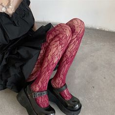 Fish Net Tights, Stockings Lingerie, Fishnet Stockings, Stretch Leggings, Mode Inspo, Soft Grunge, Flower Embroidery