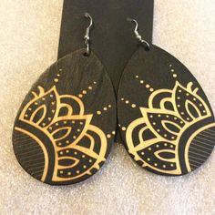 Etched Wood Earrings. Painted/Stained Black. Unmarked. Approx. 2.75” By 1 7/8” At Widest Points (Not Including Ear Wires) Leather Painted Earrings, Wood Burning Earrings, Pyrography Projects, Wood Burned Earrings, Earring Art, Earrings Wood, Laser Cut Earrings, Painted Earrings, Leather Paint