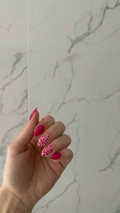 #pink #nails #cheetah #cheetahprint #cheetahnails #manicure #insponails Girlie Nails 2024, Chrome Cheetah Nails, Cheetah And Pink Nails, Pink Nails Cheetah, Trendy Baddie Nails, Hot Pink Cheetah Nails, Hot Pink Leopard Nails, Cheetah Nails Pink, Leopard Nails Pink