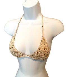 🏖Adjustable crochet bikini top.  🏖Boho Inspired. Fleck.  🏖Adjustable band at the bottom of each bra cup that wraps around your back! Neck straps can be criss-crossed if desired! 🏖100% Cotton.  🏖Machine or Hand wash. Machine Dryable or Lay flat to dry. Do not iron. 🏖If you have any questions please send me a message.  🏖Happy Shopping! 🛍 Adjustable Crochet Swimwear For Beach, Summer Halter Top With Built-in Bra And Adjustable Fit, Festival Beachwear Halter Top With Built-in Bra, Bohemian String Swimwear For Vacation, Beige Triangle Halter Top For Beach, Beige Triangle Top Halter For Beach, Adjustable Bra Friendly Halter Top For Beach, Adjustable Bra-friendly Halter Top For Beach, Bohemian Bra-friendly Halter Top For Vacation