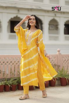 s4u s4u 666 fancy catchy look top bottom with dupatta size set https://www.jhumarlalgandhi.com/portfolio/s4u/kurti/s4u-s4u-666-fancy-catchy-look-top-bottom-with-dupatta-size-set/ Contact on +919712677711 Indian Salwar Suit, Suit Collection, Wholesale Catalog, Indian Salwar Kameez, Casual Indian Fashion, Cotton Dress Material, Pakistani Bridal Wear, Printed Cotton Dress, Salwar Kameez Designs