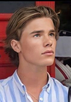 25 Best Medium Hairstyles for Teenage Guys Boys Haircuts Medium, Young Mens Hairstyles, Teen Haircuts, Young Men Haircuts, Teen Boy Haircut, Cool Boys Haircuts, Boy Haircuts Long