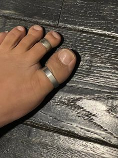 "Fully Custom Made to order Toe ring for the Big Toe or Thumb Ring. This ring is made out of 1/16\" (1.58mm) thick Aluminum and 1/4\" (6.35mm) thick. Very lightweight and maintenance free. I currently only offer this ring in adjustable which is open ended. You can provide me with the US toe ring size or a circumference measurement using the dental floss method.  Currently pictured is finished in natural satin, but also I offer high polished finish.  Any questions or custom requests please just l Dental Floss, Thumb Ring, Custom Ring, Toe Ring, Open Ended, Thumb Rings, Toe Rings, Custom Rings, Body Jewelry