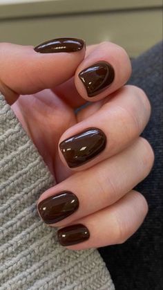 Short Chocolate Nails, Brown Gel Manicure, Simple Jelly Nails, Hot Chocolate Nails, Espresso Nails, Chocolate Brown Nails, Dark Brown Nails, Chocolate Nails, Nails Care