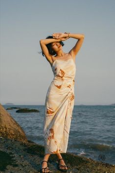 Take an air of breezy beauty everywhere you go this season - this chic Shell Print One-Piece Maxi Dress from our NEIWAI x SAVISLOOK collaboration is the sundress you'll wear all summer long. Dress In A Pool, Free Photoshoot Ideas, Summer Dress Photoshoot, Sundress Photoshoot, Beach Dress Photoshoot, Beach Fashion Photography, Beach Fashion Shoot, Long Dress Beach, 90s Beach