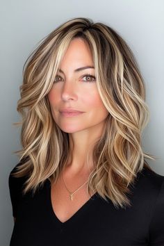 "Elegant Transformations: Gorgeous Hairstyles and Haircuts for Women Over 50. Rediscover Your Radiance! Timeless Looks for Timeless Beauty Medium Length With Layers, Blonde Medium Length Haircut, Grey Blending, Mom Haircuts, Medium Layered, Hair Affair, Haircuts For Medium Hair, Hair Color And Cut, Medium Hair Cuts