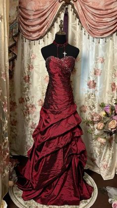 Details： Product : gh3101 Fabric：satin Color：as picture,Custom color Back Details:zipper Ball Dresses Vintage, Queen Of Hearts Prom Dress, Red Goth Dress Prom, Dark Burgundy Prom Dress, 2000’s Prom Dresses, 2000 Prom Dresses, 90s Quinceanera, Prom Dresses 2000