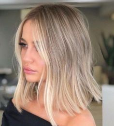 Wavy Hairstyles, Balayage Hair Blonde, Short Wavy Hair, Short Wavy, Haircuts For Women, Hair Color Balayage, Short Blonde Hair