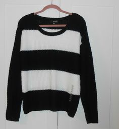 WOMEN'S A.N.A. BLACK AND WHITE STRIPE WIDE CREW NECK SWEATER - SIZE PETITE XLARGE - DROPPED SHOULDER LONG SLEEVE - RIBBED NECK, WRISTS AND WAIST - RELAXED FIT - HITS BELOW WAIST  MEASUREMENT FROM ARMPIT TO ARMPIT IS APPROXIMATELY 22 1/2" AND FROM TOP OF SHOULDER TO BOTTOM HEM FRONT IS APPROXIMATELY 25" PLEASE FEEL FREE TO EMAIL ME WITH ANY QUESTIONS THANKS FOR LOOKING SMOKE FREE HOME Extra Long Cardigan Sweater, Extra Long Cardigan, Casual Pullover Sweater, Cable Knit Sweater Womens, Sweater Dress Casual, Cropped Knit Sweater, Wide Stripes, Boatneck Sweater, Burgundy Sweater