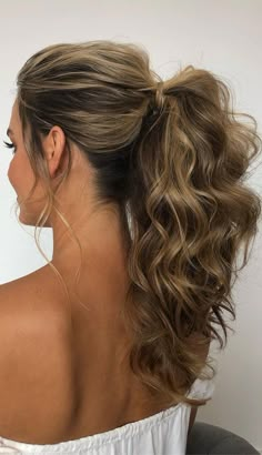 Ponytail hairstyle, Ponytail hairstyles for wedding, Ponytail Hairstyles for Black Hair, Ponytail hairstyles prom, High ponytail hairstyles, Ponytail hairstyles for brides, textured ponytail hairstyles Curled High Ponytail, Mid Ponytail, Ponytails Hairstyle, Prom Ponytail Hairstyles, Color Ponytail, Hairstyle Casual, Braided Ponytails