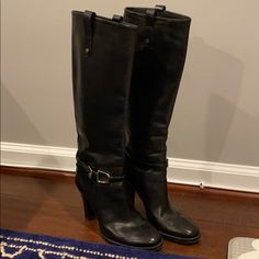 Ralph Lauren Collection Black Leather Boots In Women’s Size 7. Silver Accents. Extremely Well Kept, Very Minor Scuffs. Worn Maybe 5-7x Total. These Boots Were Gifted To Me From A Friend That Worked For Rl. They Were Used On The Runway On A Model So Please Be Advised They Are For Women With More Slender Calves. The Width Of The Top Of The Boot Is 6” Across! Heel Is 3.75” Tall. From Floor To Top It’s 18.25” Tall. Looks Beautiful With Leggings, Skinny Jeans, Or With A Skirt! Sleek And Classic! Elegant Silver Leather Boots, Silver Heeled Boots With Round Toe For Formal Occasions, Silver Leather Heeled Boots For Formal Occasions, Formal Silver Leather Heeled Boots, Designer Silver Boots For Formal Occasions, Tall Black Boots, Black Boots Tall, Ralph Lauren Shoes, Ralph Lauren Collection