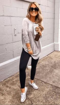 Classy Fall Outfits, Converse Outfits, Casual Summer Outfits For Women, Summer Outfits Women Over 40, Active Outfits, Tumblr Outfits, Elegante Casual