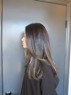 Subtle brunette highlights. Rose Highlights, Fall Hair Inspo, Natural Looking Highlights, Natural Brown Hair, Highlights For Dark Brown Hair, Medium Highlights, Twisted Hair, Dark Hair With Highlights, Color Highlights