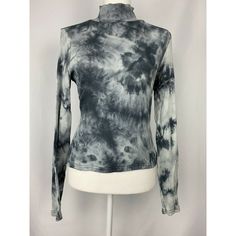 Planet Gold Juniors' Tie-Dye Mock Neck Top Black Size Large Top 100% Cotton. Trendy Acid Wash Tops For Winter, Long Sleeve Fitted Top In Washed Black, Fitted Long Sleeve Top In Washed Black, Casual Fitted Bleached Top, Washed Black Long Sleeve Fitted Top, Fitted Long Sleeve Washed Black Top, Washed Black Fitted Long Sleeve Top, Casual Acid Wash Fitted Tops, Fitted Acid Wash Tops For Fall