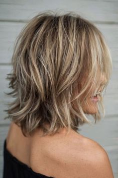 Transform your look and embrace the charm of medium-length hair with a myriad of layers that promise versatility and style. Whether you're drawn to the Haircuts For Medium Length Hair, Layered Haircuts For Medium Hair, Mid Length Hair, Short Blonde, Short Blonde Hair