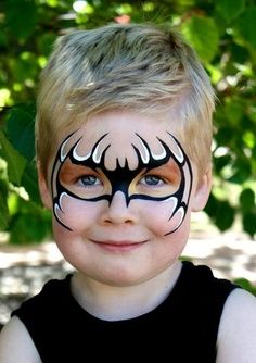 face painter pouncer designs - Google Search Bat Face Paint, Batman Face, Bodysuit Tattoos, Face Painting Tips, Jan Van Eyck