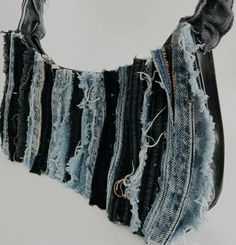 Recycled Bags, Denim Handbag, Denim Art, Denim Handbags, Recycle Bag, Upcycled Fashion, Upcycle Clothes, Second Life, Handmade Bags