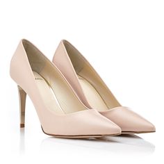 Description
Sizing / Details
Shipping / Return



COURT SHOE IN NUDE NAPA WITH GOLD-PLATED HEEL


Made in nude nappa leather, ROSALIA NUDE is the perfect wardrobe staple, standing out for its elegance and comfort. It is an essential basic that cannot be missing in any wardrobe, it is very easy to combine and you cannot go wrong with it

Its 8,5cm gold-plated heel gives the design personality, as well as greater durability and resistance to scratches and blows , becoming a must-have. The pattern of our court shoe has no visible seams either on the side or on the edge, which gives an extra quality finish.

Its neckline allows the toes to be seen slightly, visually lengthening the leg.


SIZING: For normal feet we recommend to use half size smaller than usual. If you have very thin feet, we Pink Sleek Heels For Formal Occasions, Sleek Pink Heels For Formal Occasions, Blush Pointed Toe Heels, Elegant Blush Pointed Toe Heels, Elegant Blush Almond Toe Heels, Elegant Blush High Heels, Feminine Leather Court Shoes For Formal Occasions, Blush Heels With Sculpted Heel, Blush Round Toe Heels For Formal Occasions