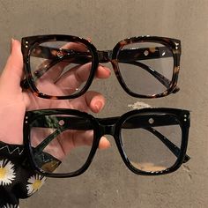 Szybsza dostawa. Lepsza obsługa Glasses Inspiration, Eyeglasses Frames For Women, Cute Glasses, Fashion Eye Glasses, Leopard Fashion, Stylish Glasses, Computer Glasses, Eyewear Brand, Eyewear Accessories