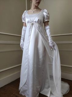 1st Empire 1800 White Dress in Satin and Silk-effect Muslin - Etsy Canada Satin Princess Dress, Regency Wedding Dress, Regency Aesthetic, Regency Wedding, 1800's Dress, Empire Waist Gown