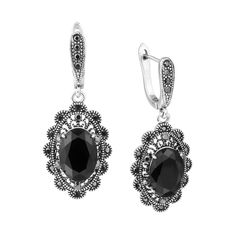 PRICES MAY VARY. NICE MATERIAL - Make a statement with these stunning antique retro drop earrings, featuring a full setting of black marcasite and a big black onyx stone. CLASSIC DESIGN -This black earrings have unique and classic dangle design. Black onyx and marcasite stone are inlaid together, which can be worn comfortably, which is perfect for anyone with sensitive ears. OCCASIONS - The black onyx dangle earrings are versatile enough for everyday wear or special occasions like engagements, w Black Onyx Stone, Hypoallergenic Jewelry, Hypoallergenic Earrings, Black Earrings, Jewelry For Her, Velvet Bag, Onyx Stone, Drop Earring