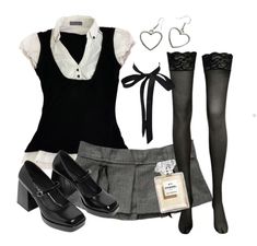 일본 패션, Wear Or Tear, Grunge Goth, 2000s Fashion, Dream Clothes, Outfit Idea, Look Cool