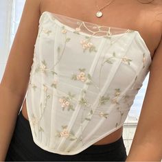 - 9/10 Condition, Never Worn But Has Some Discoloration On The Inside And Every Bottom As Pictured - Open To Offers - Ask Me Questions - Bundle To Save White Fitted Crop Top With Floral Embroidery, Strapless Crop Top For Summer Wedding, Strapless Summer Wedding Crop Top, Floral Corset Top, Oceans Apart, White Bustier, Floral Bustier, Mesh Corset, Floral Corset