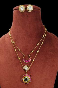 Assamese Jewellery, Jewelry Necklace Simple, Neck Pieces Jewelry, Black Beads Mangalsutra Design, Fancy Jewelry Necklace, Modern Gold Jewelry, Pretty Jewelry Necklaces, Gold Chain Design