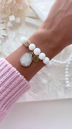 Natural Stone Jewelry ✨ #kinsleyarmelle #stainlesssteeljewelry #naturalstonejewelry #bracelets #braceletstack #boho #bohojewelry #bohostyle #quartz #whiteware Bohemian Culture, Druzy Bracelet, Diy Bracelets Easy, Natural Stone Jewelry, Stone Collection, Jade Stone, Beaded Stretch Bracelet, Elegant Jewelry, Quartz Stone