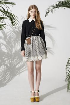 Orla Kiely Spring Summer 2014 available in stores now! Spring Summer 2014, Style Women, Flared Skirt, Summer 2014, Womens Fashion Casual, Fashion Magazine, Editorial Fashion, Casual Style