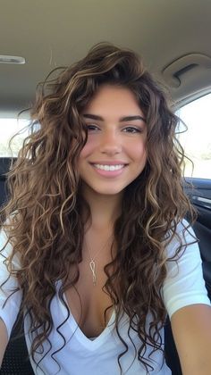 Permed Hair With Layers, Long Permed Hair, Long Curly Hair Cuts, Long Layered Wavy Hair, Long Layered Curly Hair Face Framing, Long Layered Curly Hair, Rambut Brunette, Permed Hair