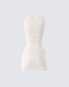 Nothing compares to a baddie in a put together look 🤍 Made from plain weave fabric and complete with a bodycon style, a wide belt, and a boat neckline - this ivory micro mini dress will make it clear that you did not come to mess around 👏 Bodycon Style, Black Off Shoulder, Weave Fabric, Graphic Top, Bodycon Fashion, White Jersey, Micro Mini, Wide Belt, Boat Neckline