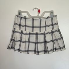 Super Cute Summer Black/White Plaid Skirt! Never Worn! There’s Shorts Underneath The Skirt~ White High Waist Y2k Mini Skirt, White Fitted Y2k Skirt, White Y2k Mini Skirt For Summer, Y2k White Mini Skirt For Spring, Y2k Style White Mini Skirt For Spring, White Mini Skirt Y2k Style For Summer, White High Waist Mini Skirt Y2k Style, Y2k Style White Bottoms Short Length, Y2k Style White Short Bottoms