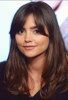 Bangs Lob, Jenna Coleman Hair, Short Hair Fringe, Ideas Haircut, Bangs For Round Face, Haircut With Bangs, Hair Upstyles, Lob Haircut