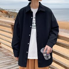 Product Show： Oversized Solid Color Shirt With Buttons, Oversized Solid Shirt With Buttons, Plaid Vest Men, Streetwear Blouse, Simple Sweatshirt, Casual Harajuku, Men's Business Suits, Basic Blouses, Streetwear Jeans