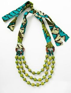 ! Diy Fabric Jewellery, African Outfits, Paper Bead Jewelry, Paper Jewelry