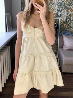 Vintage Girls y2k Sweet Cascading Yellow Dress 2024 Fashion Ladies Soft Cotton Cute Midi Dresses for Women Chic Outfits Women Chic Outfits, Cute Midi Dresses, Cascading Dress, Girls Y2k, Midi Dresses For Women, Bar Outfit, Family Picture Outfits, Club Party Dresses, Custom Made Clothing