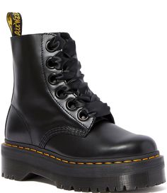 Dr Martens Ribbon Laces, Doc Martens Platform, Platform Outfit, Platform Doc Martens, Gardening Shoes, Dr Martens Platform, Shoes For School, Platform Combat Boots, Visible Stitching