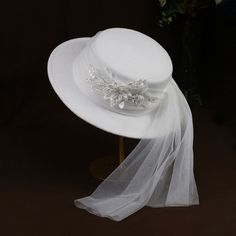 White Church Hats, Bridal Hats, Church Lady Hats, Veiled Hats, Wedding Accesories, Retro Hats, Bridal Hat, Melbourne Cup, Stil Elegant